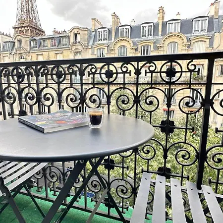140m2 Vue Sur Tour Eiffel Appartamento